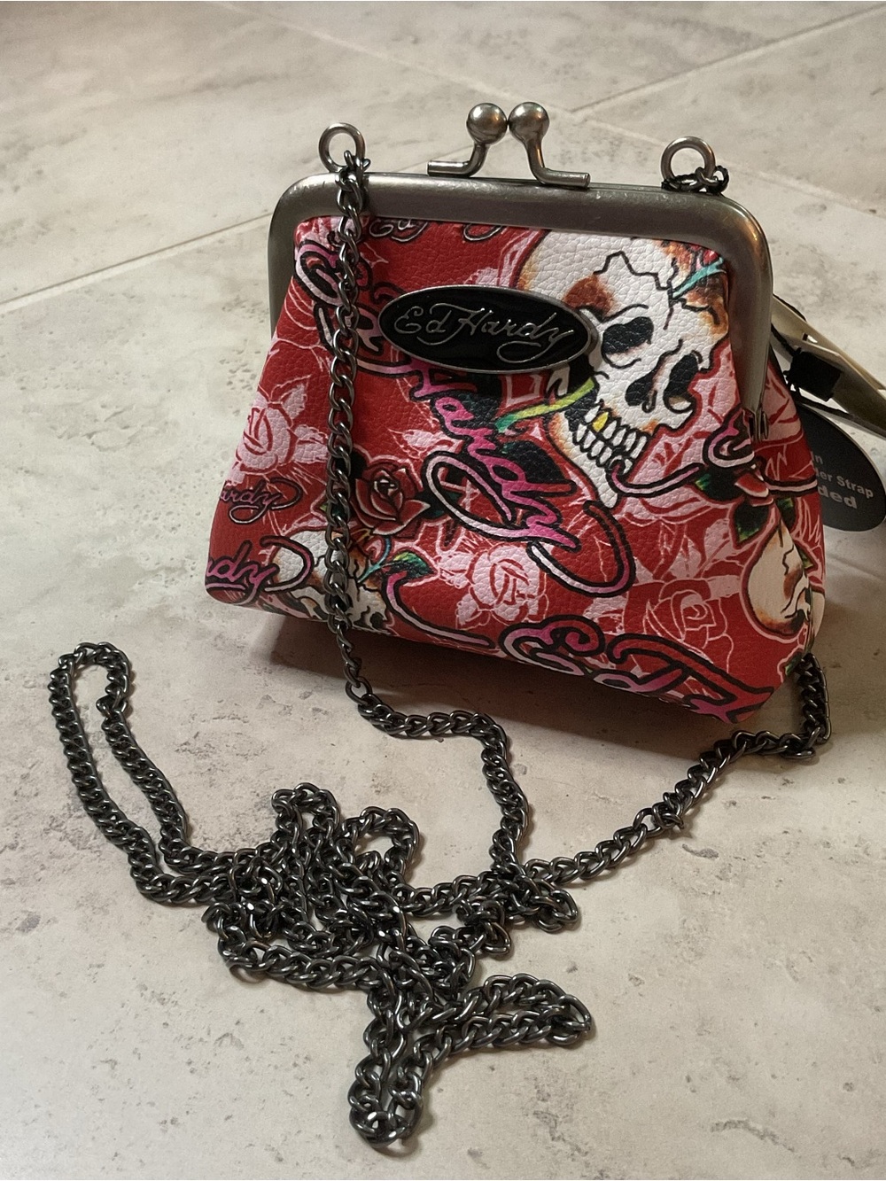 Ed Hardy, skull and roses, kiss lock mini Crossbody Bag with Chain Strap NWT - Picture 2 of 9